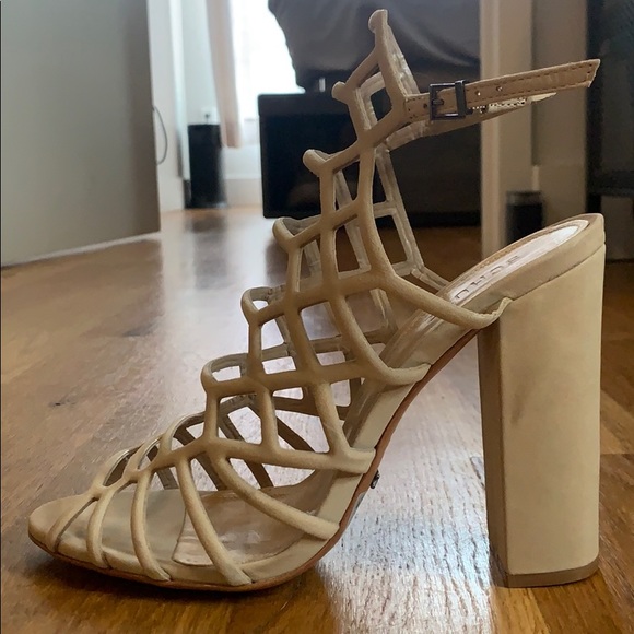 SCHUTZ / Jaden Oyster - Picture 6 of 6